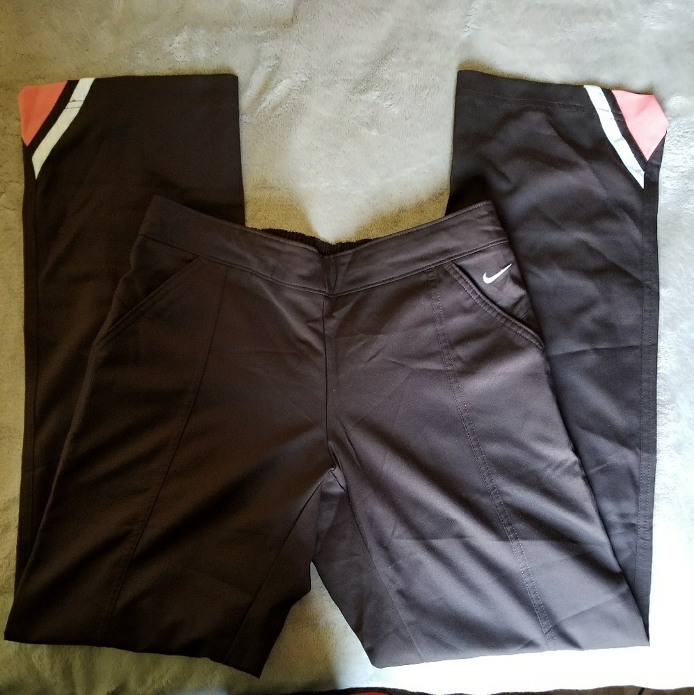 ***WOMEN'S NIKE DRI FIT LOW RISE SPORT PANTS***